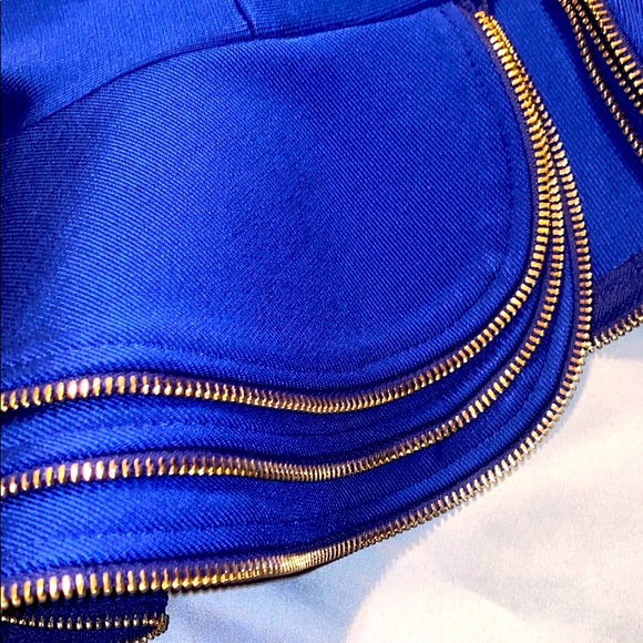 Top - Picture 3 of 3